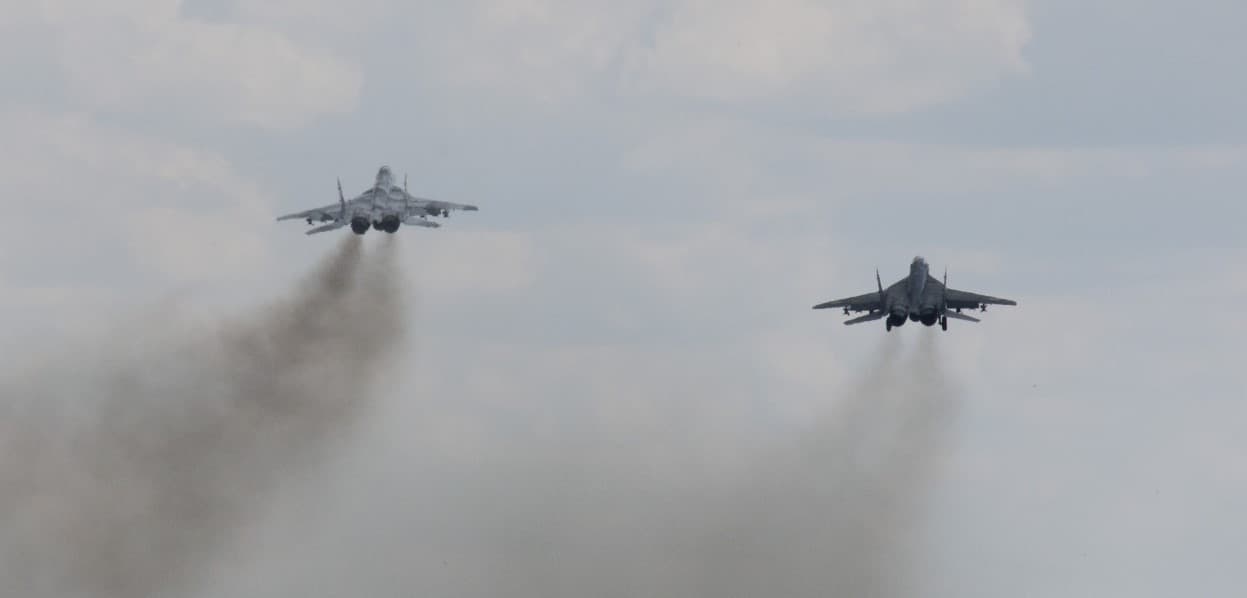 літаки 40 БрТА