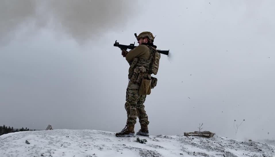 український захисник