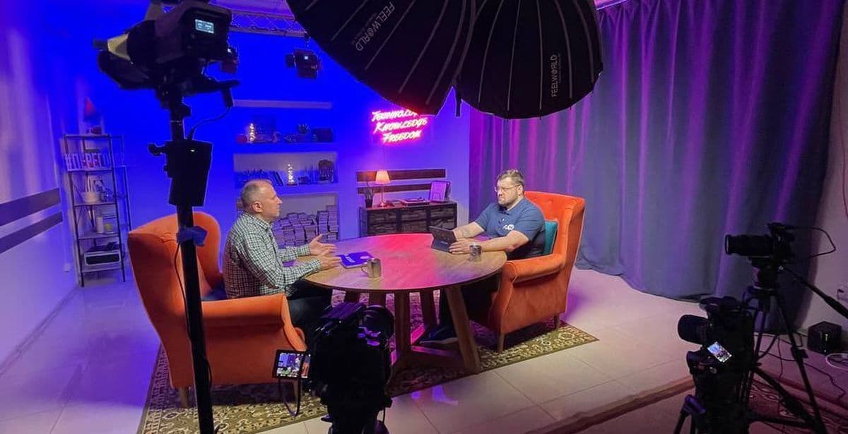 Доступ до правди