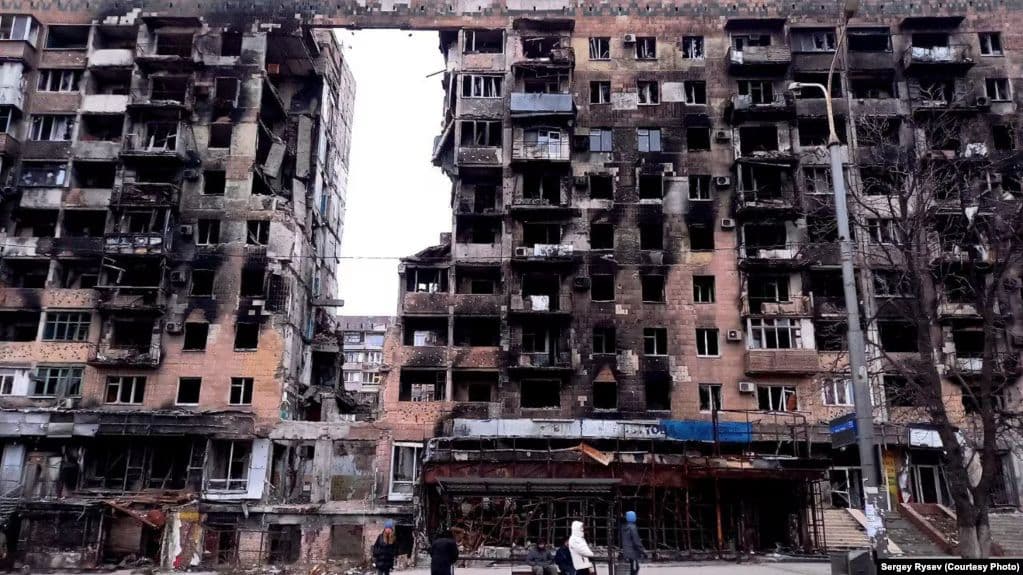 Маріуполь після боїв