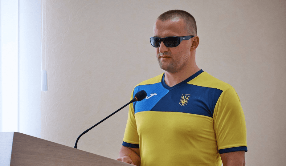 Паралімпійський чемпіон зі Словʼянська Віктор Смирнов про тугу за Донеччиною та заняття з ветеранами