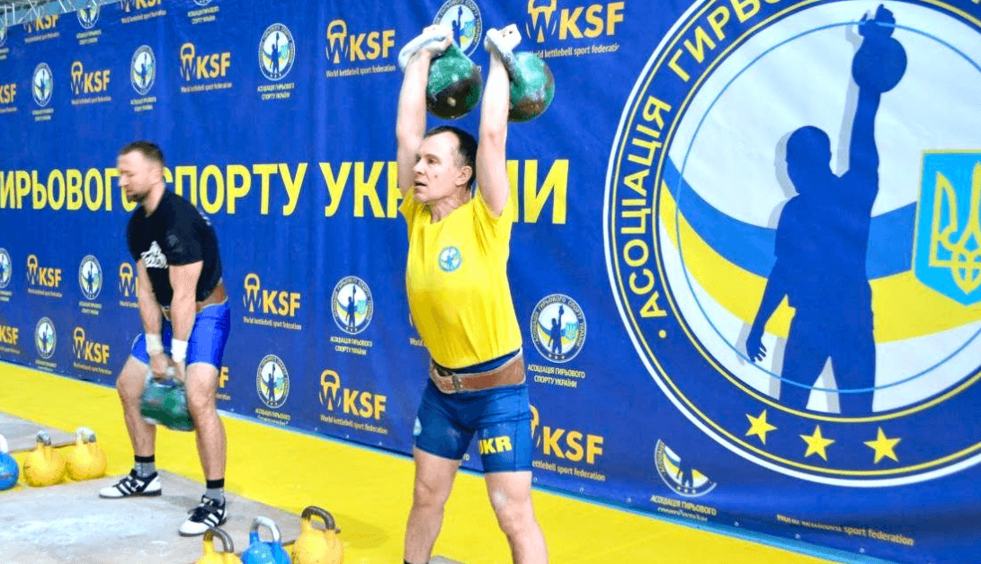 Майстер гирьового спорту з Донеччини відновив карʼєру на Волині