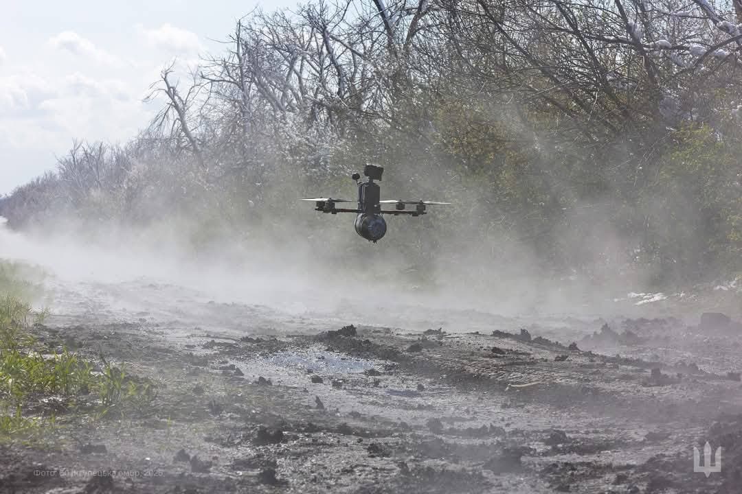 дрон на оптоволокні