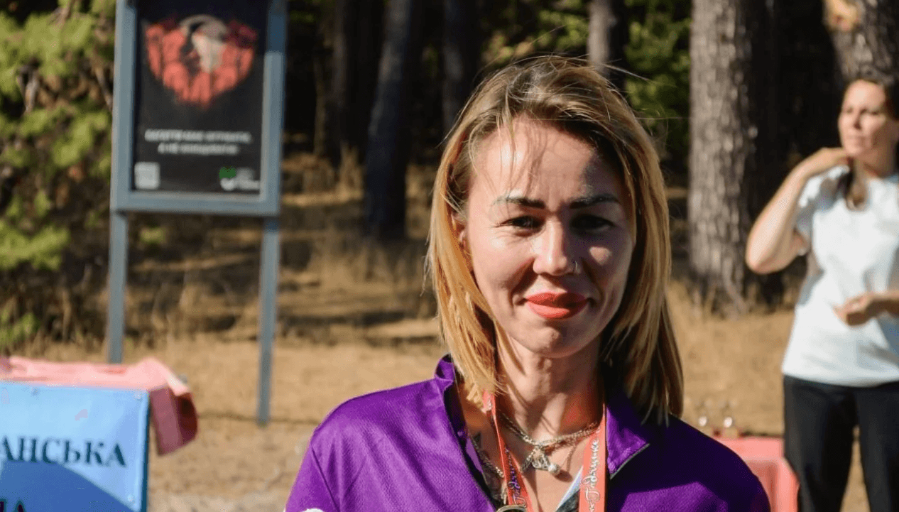 Переселенка з Лисичанська відкрила спортивний зал на Полтавщині