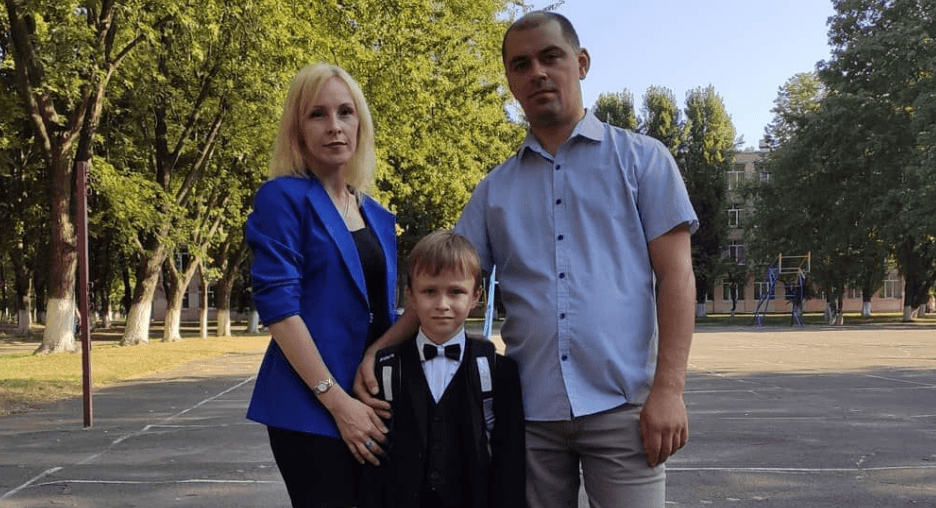 З окупації до волонтерства: родина з Донеччини розповіла про допомогу фронту