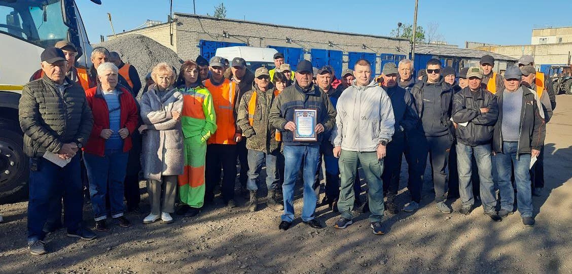 працівники у рубіжному