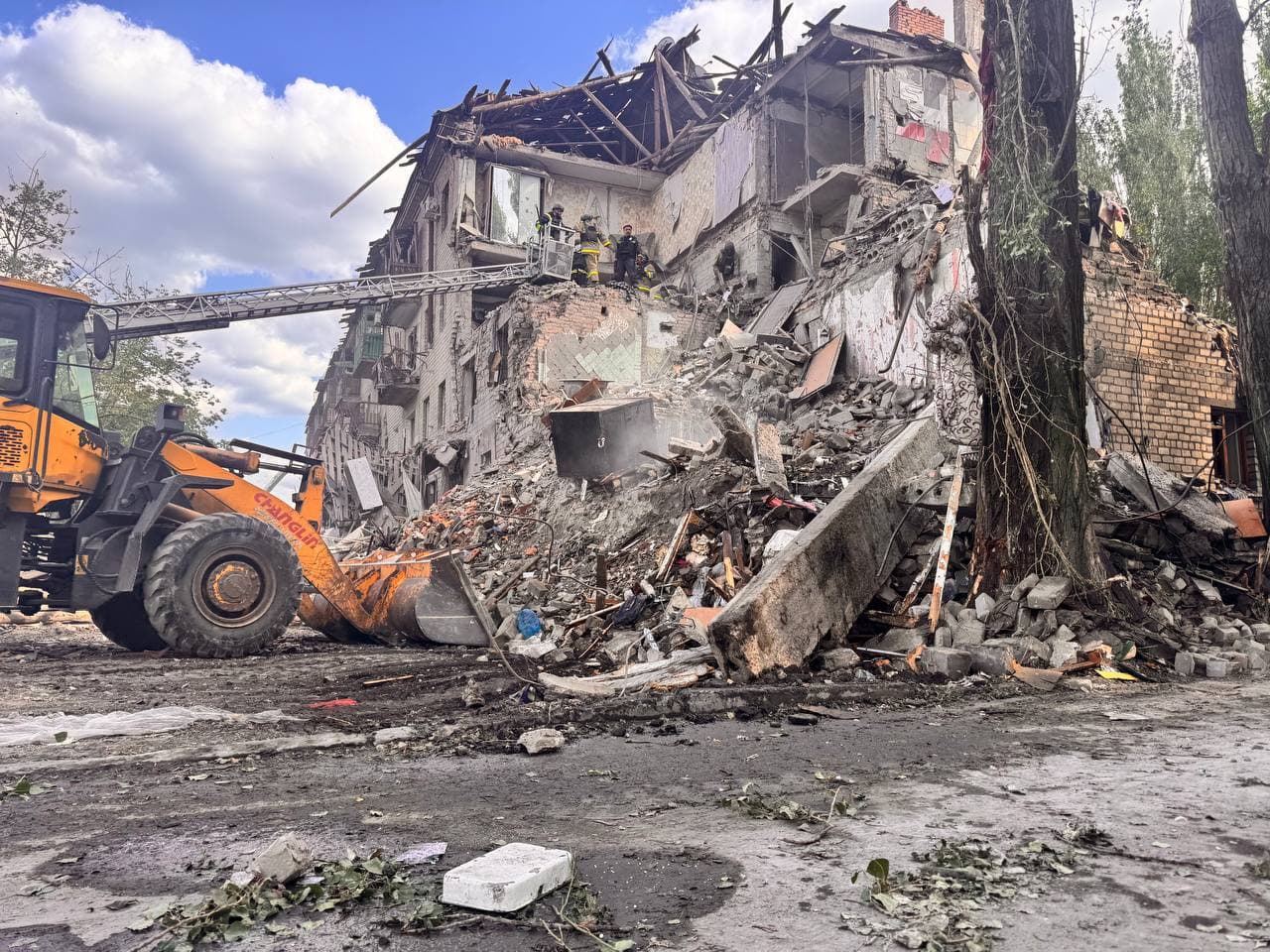 У Краматорську вже деблоковано тіла 3-х загиблих з-під завалів