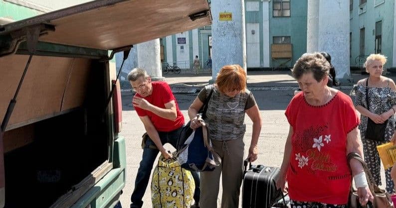 Евакуація жителів Добропілля, 21 липня 2025 рік. Джерело: Суспільне Донбас/Анастасія Галасюк