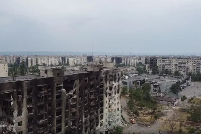<em>Разрушенные рф дома на Луганщине. Фото из открытых источников</em>