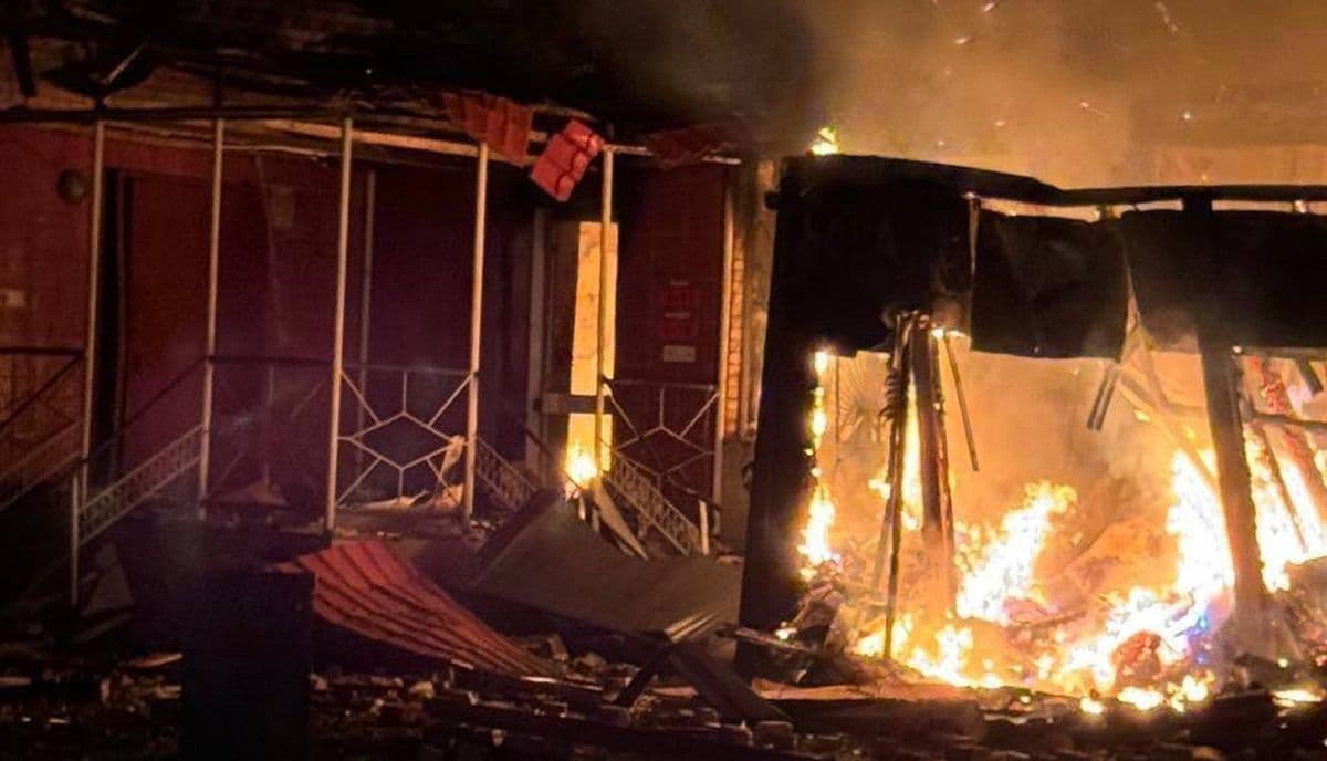 На Донеччині через ворожий обстріл було знищене відділення Нової пошти