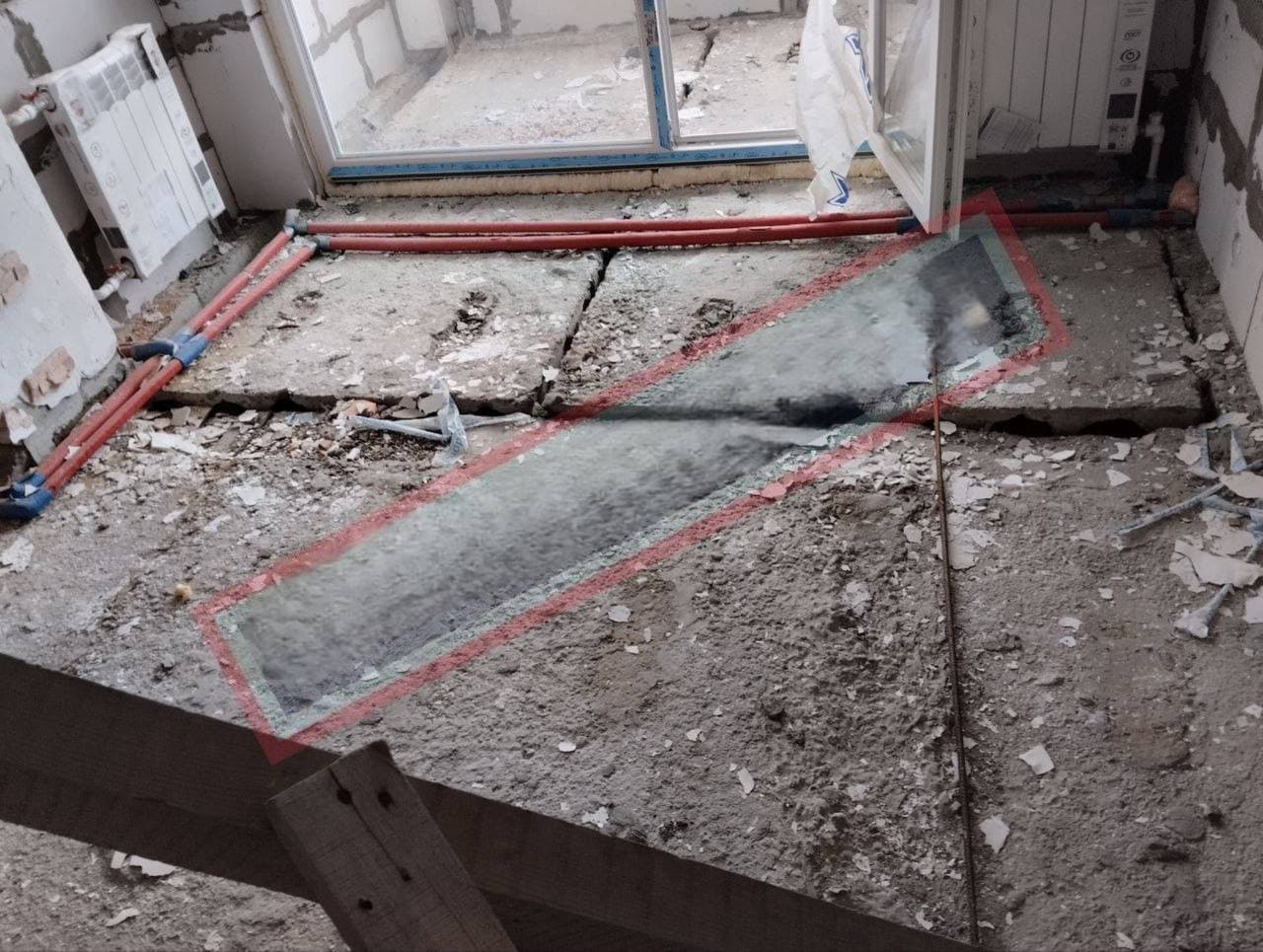 В оккупированном Мариуполе за четыре года многоэтажки остаются в аварийном состоянии