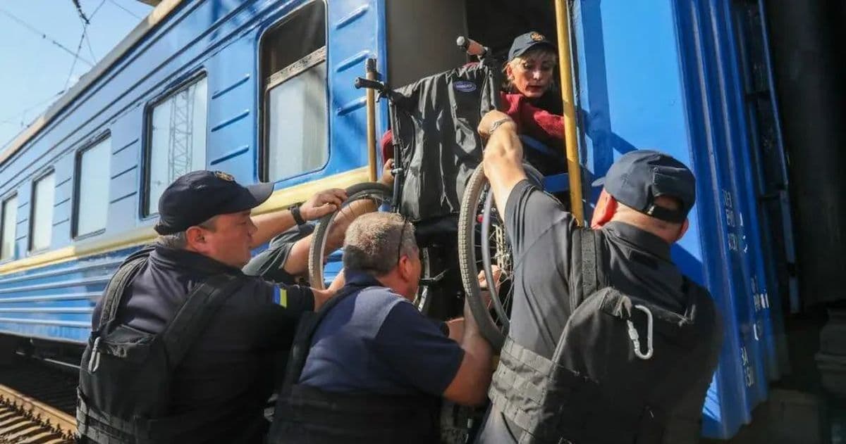 З початку повномасштабного вторгнення з Донеччини евакуювали вже 1,3 млн осіб