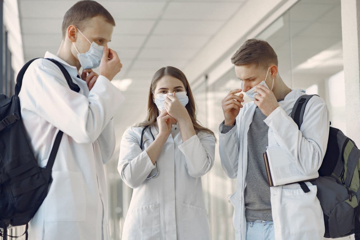 Студенти-медики. Фото: Freepik