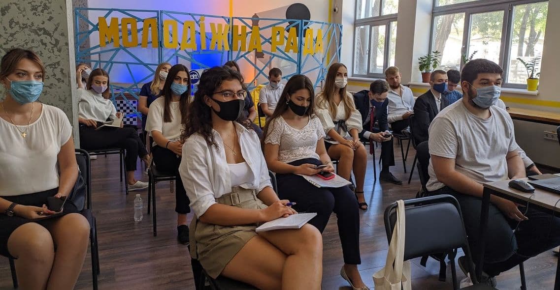 Учли старые ошибки в Мариуполе снова создадут молодежный совет