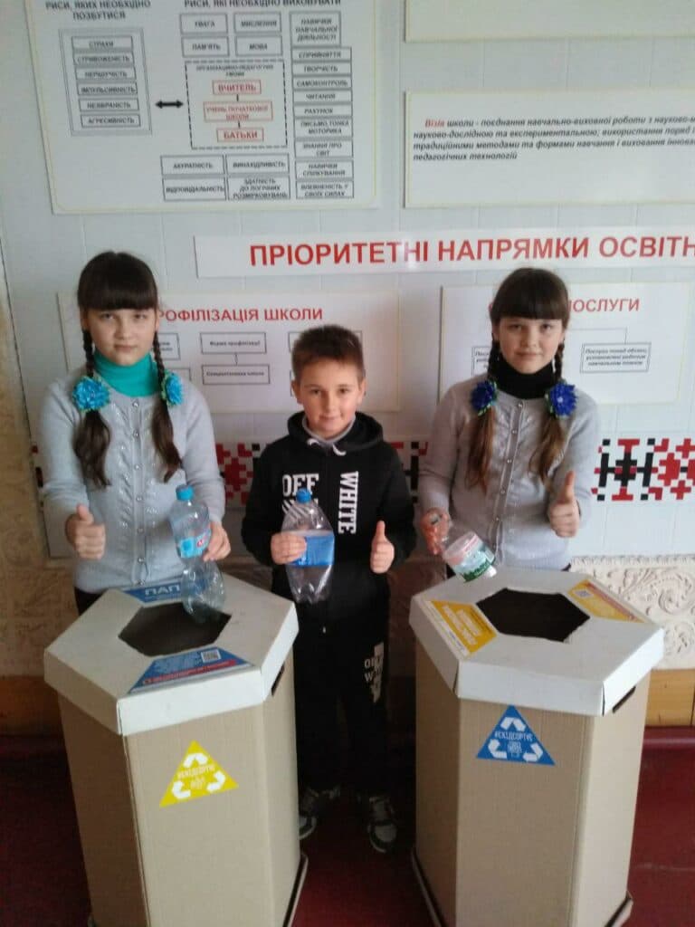 "Открой глаза — откажись от ненужного!": как школьники Луганщины победили на фестивале социальной рекламы