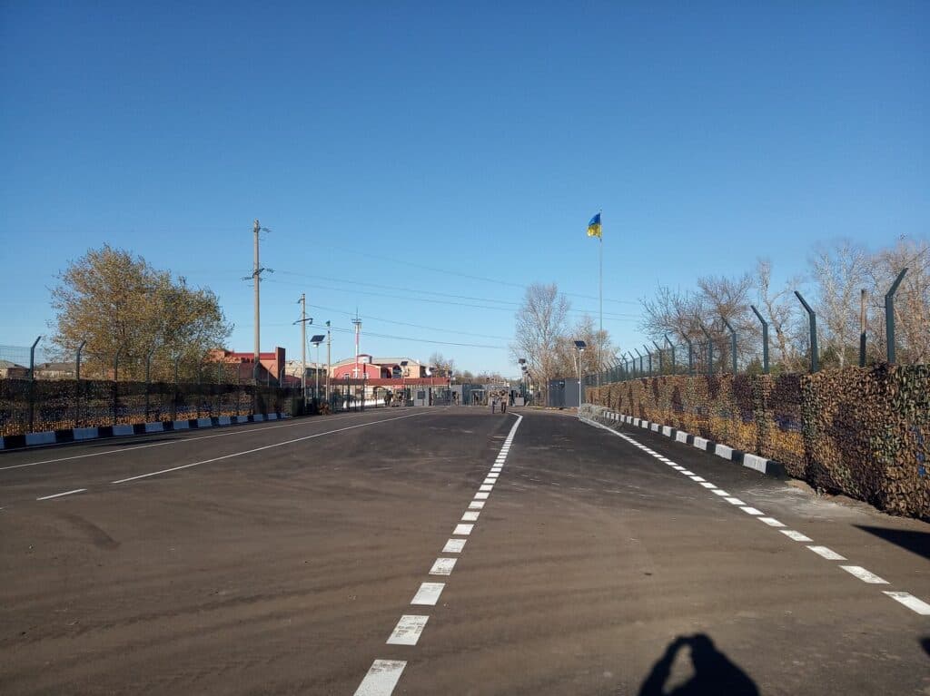 Щастя — Луганськ. Місія нездійсненна