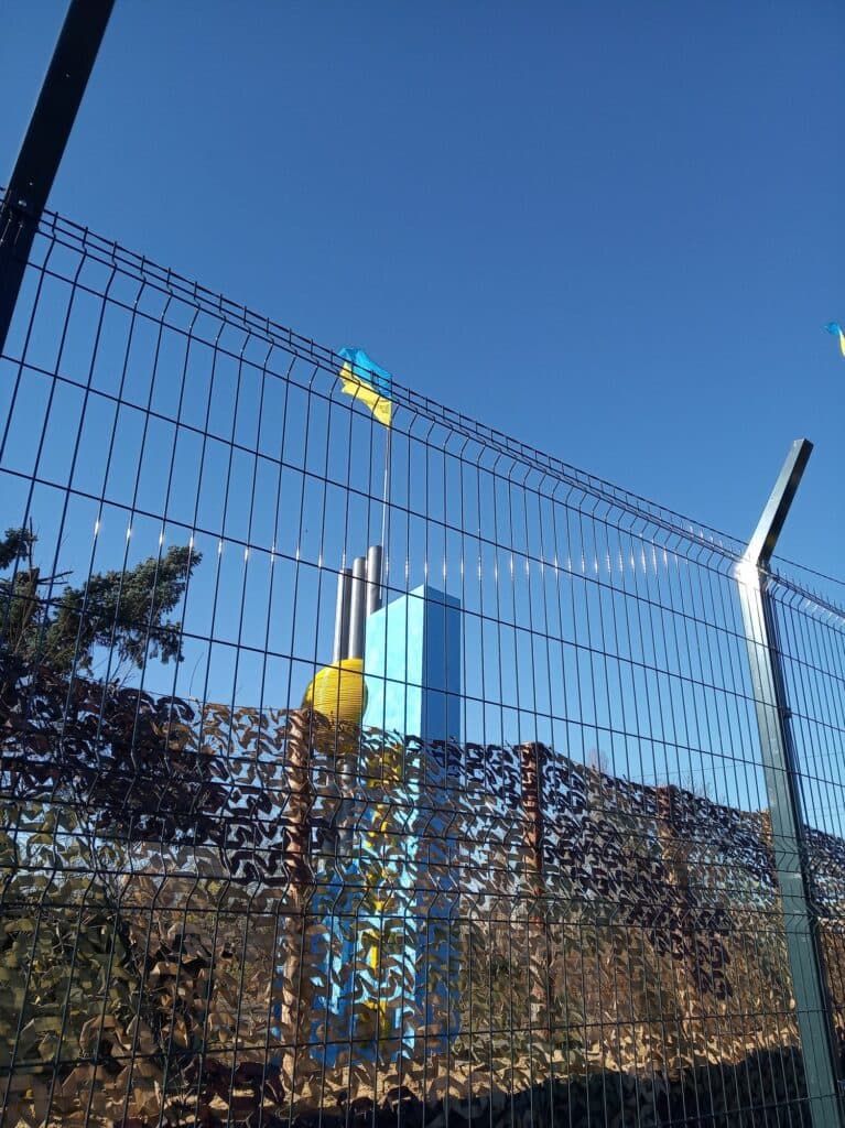 Щастя — Луганськ. Місія нездійсненна