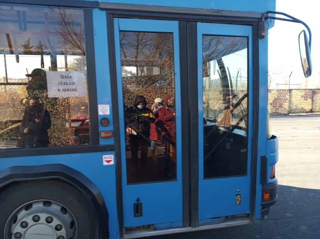 Щастя — Луганськ. Місія нездійсненна