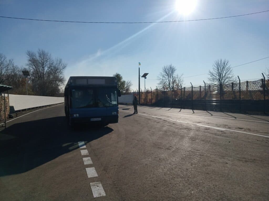 Щастя — Луганськ. Місія нездійсненна