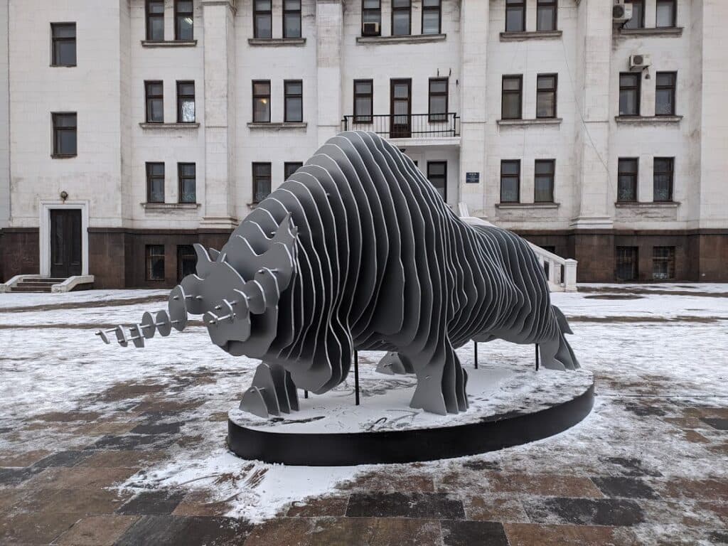 Праздник начинается: что стоит посмотреть на главной новогодней локации Мариуполя