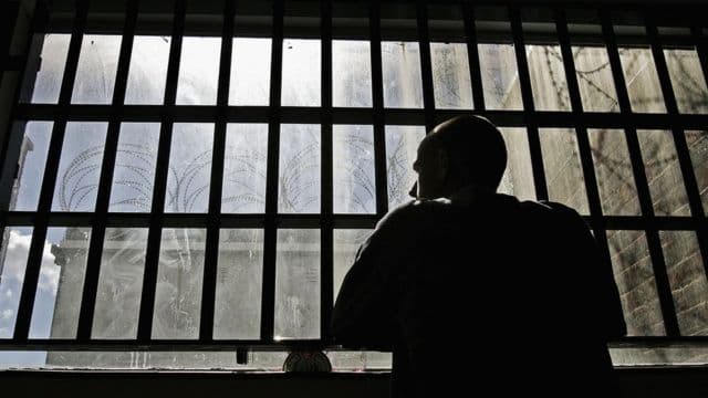 Денисова сообщила об ужасных условиях в тюрьмах ОРДЛО: заложники НВФ на улице, здоровье подорвано пытками и голодом