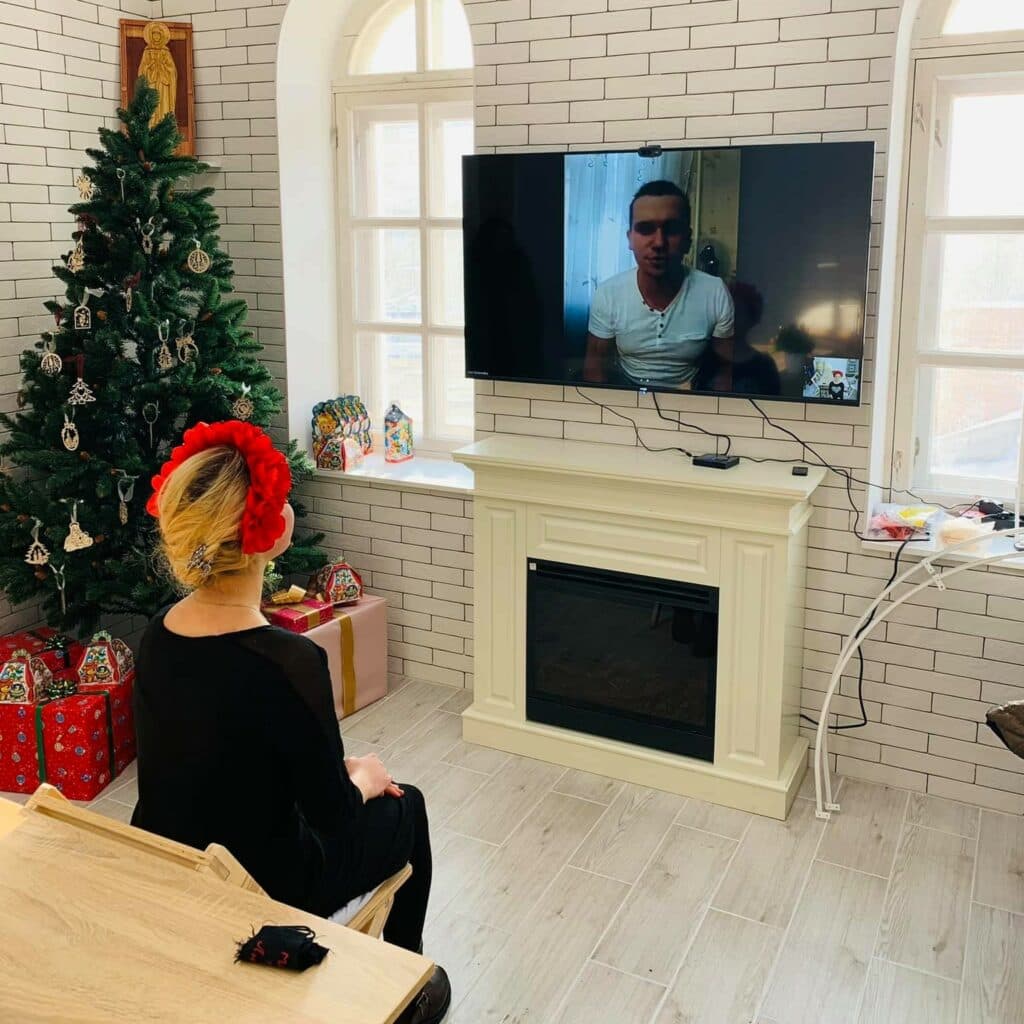 бандура дівчина