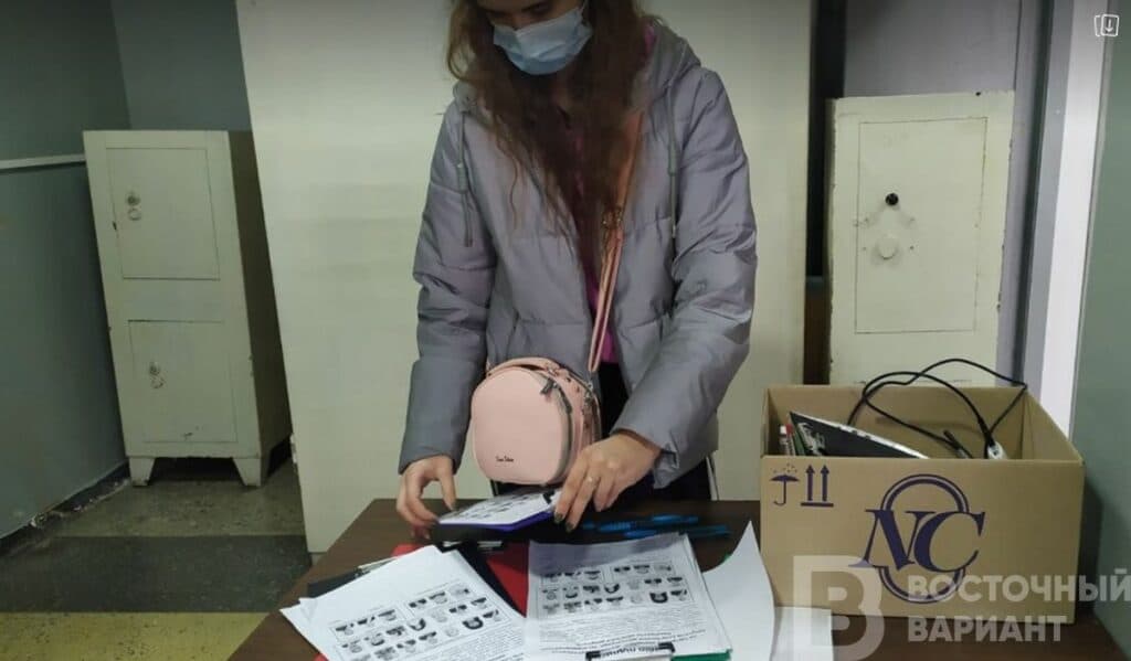 славянск горсовет бюджет секретарь