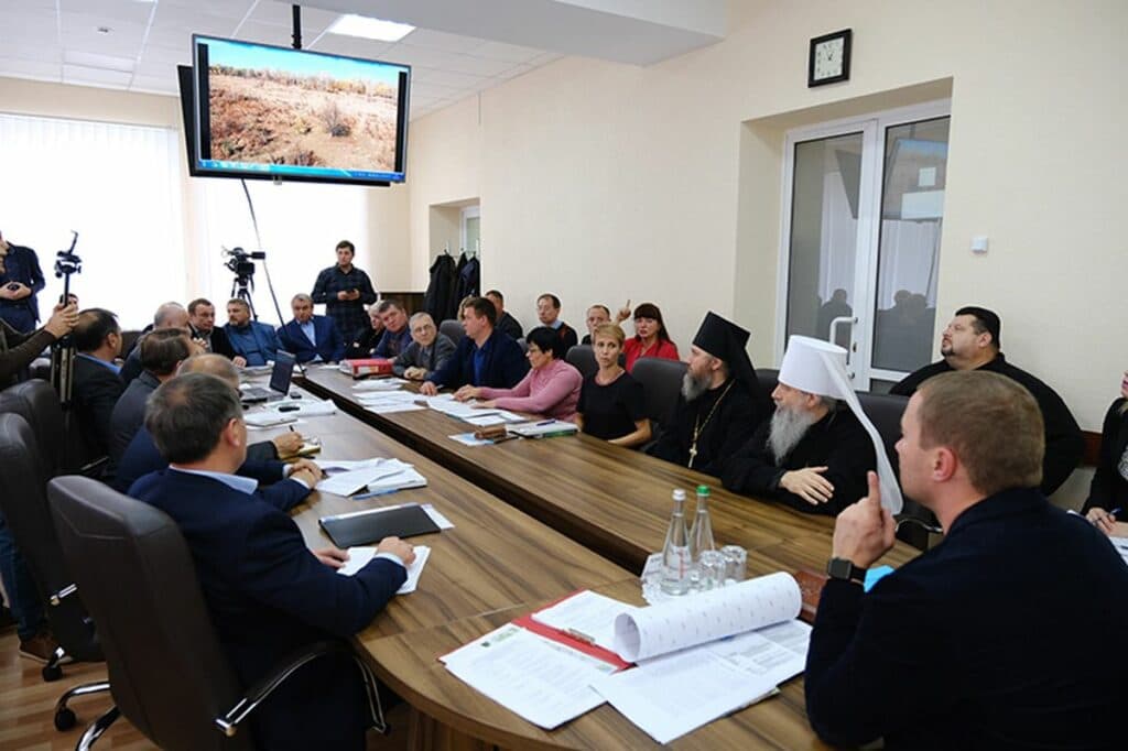 Святогорск Мариуполь парк застройка громада_11