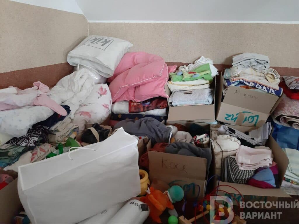 польша помогает