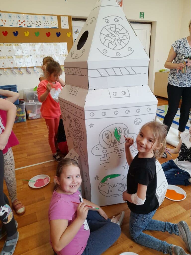 польща помогает