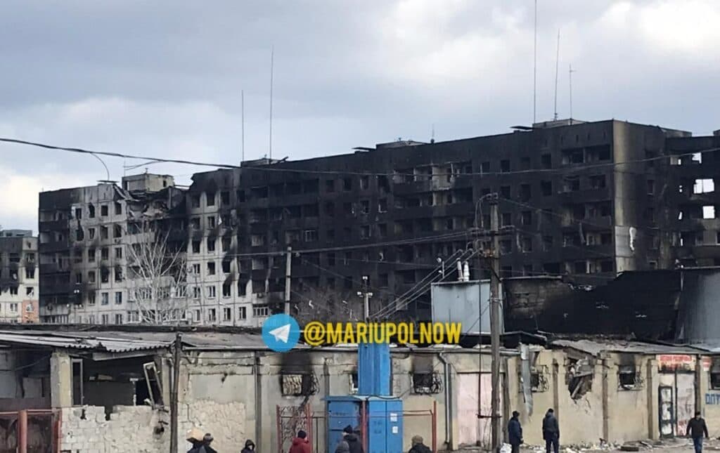 выживание в Мариуполе: Улица Солнечная