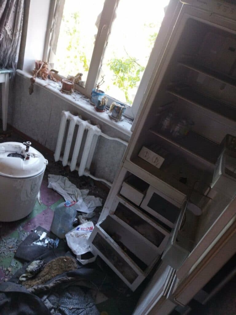 Маріуполь Квартира на вул. Московській вціліла, але була розграбована