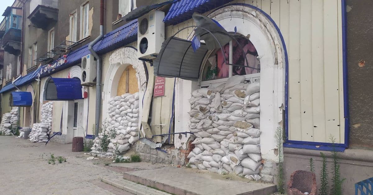 Слов'янськ магазини аптеки супермаркети