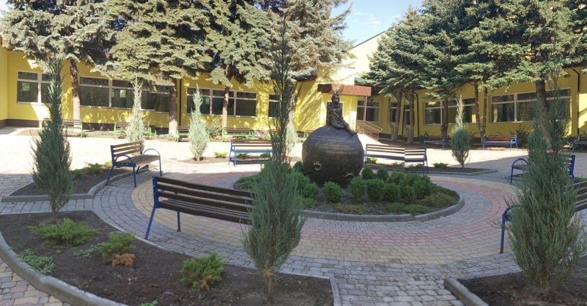 головна Слов'янська опорна школа2