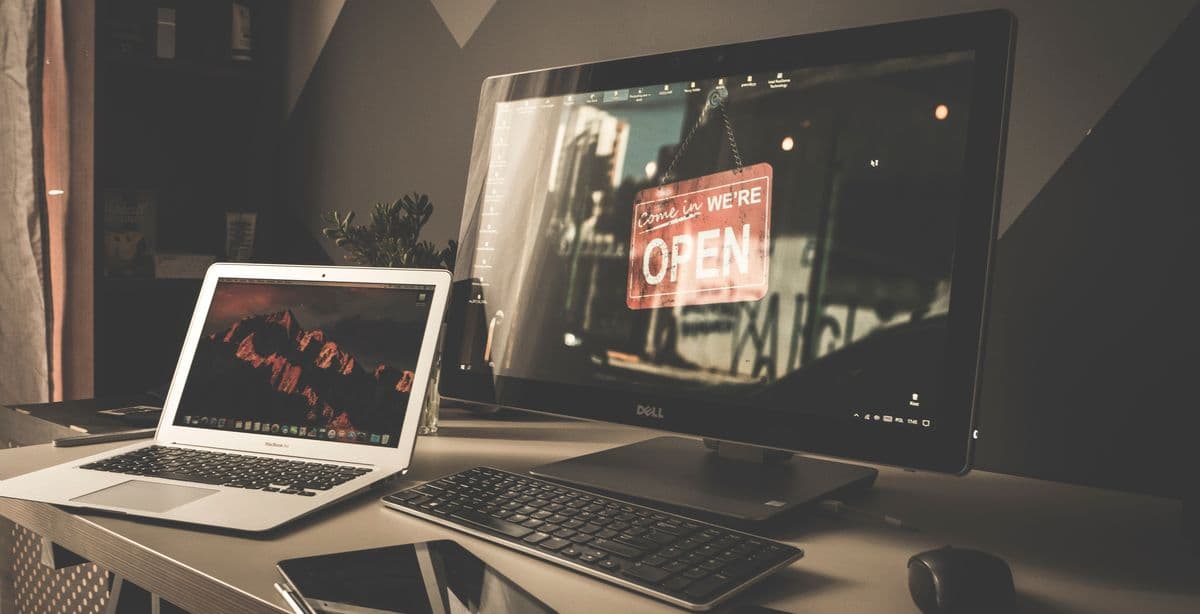 ноутбук смартфон комп'ютер vpn