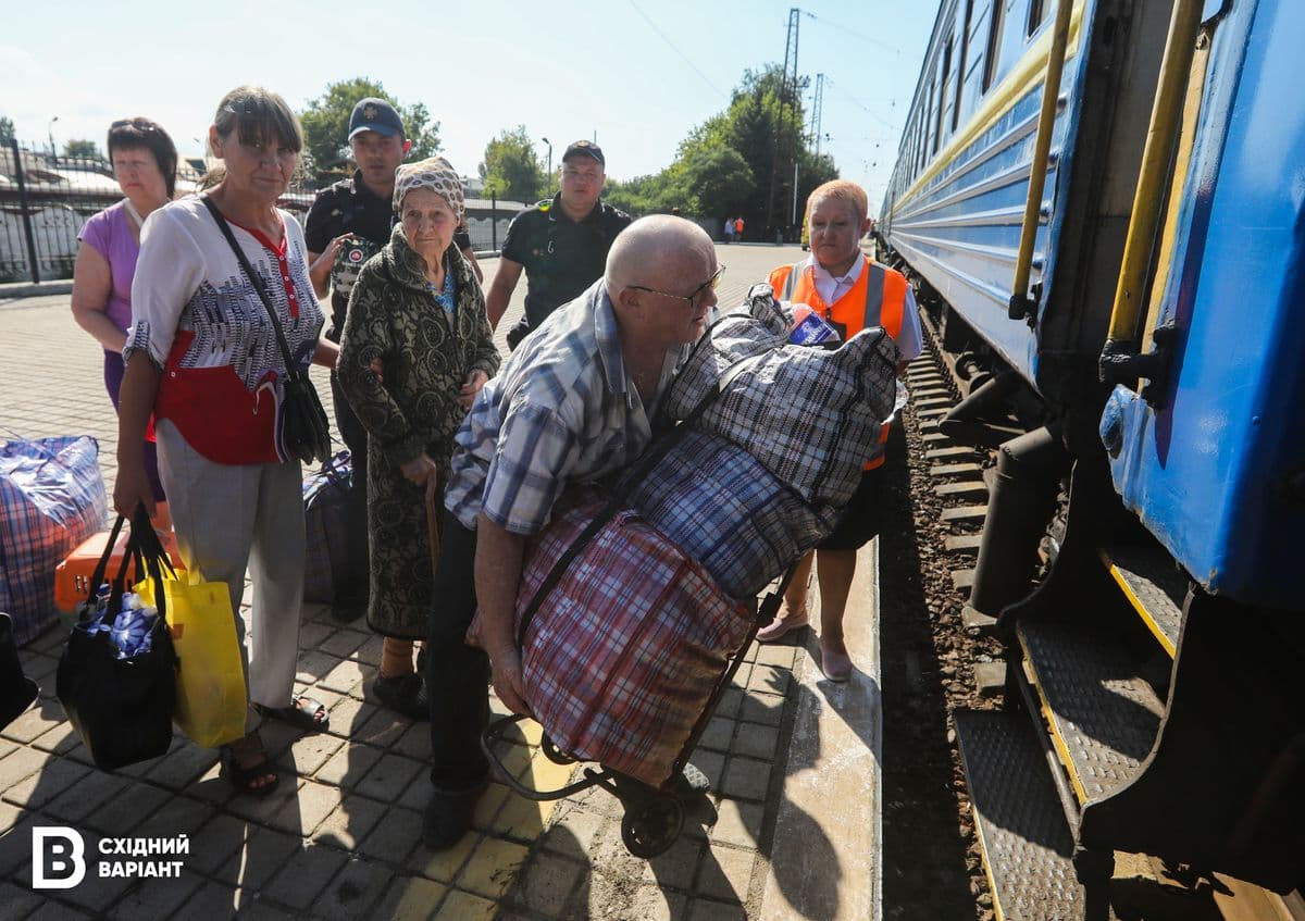 покровськ евакуація Донеччина поїзд