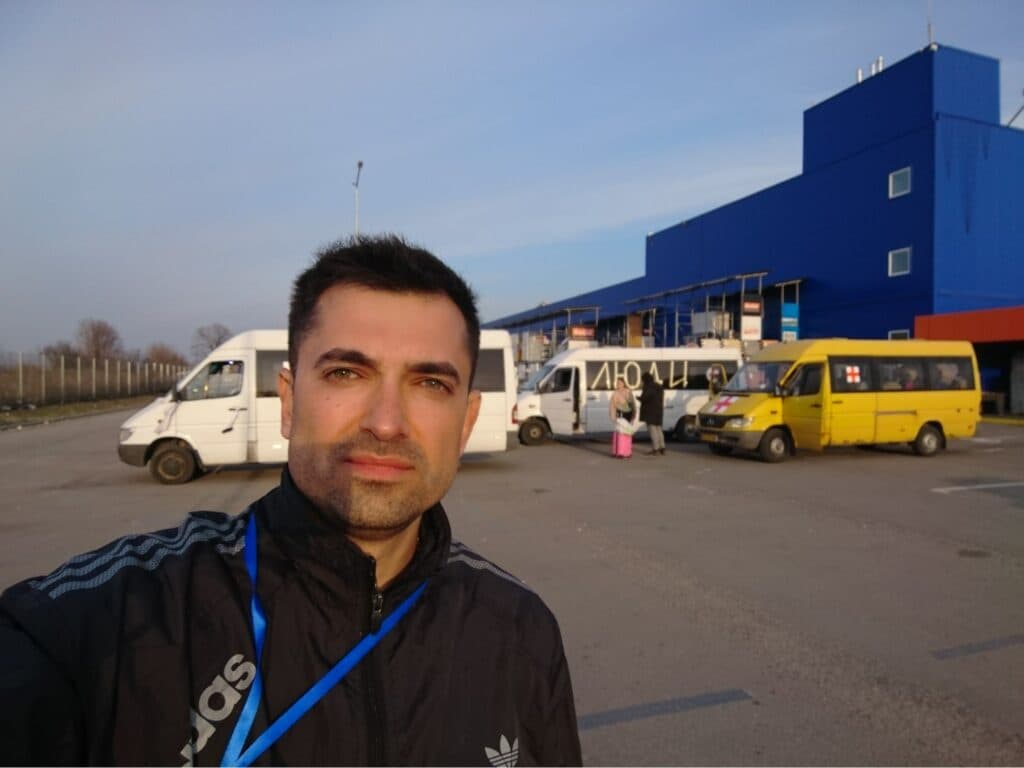 Євген перед виїздом із Запоріжж