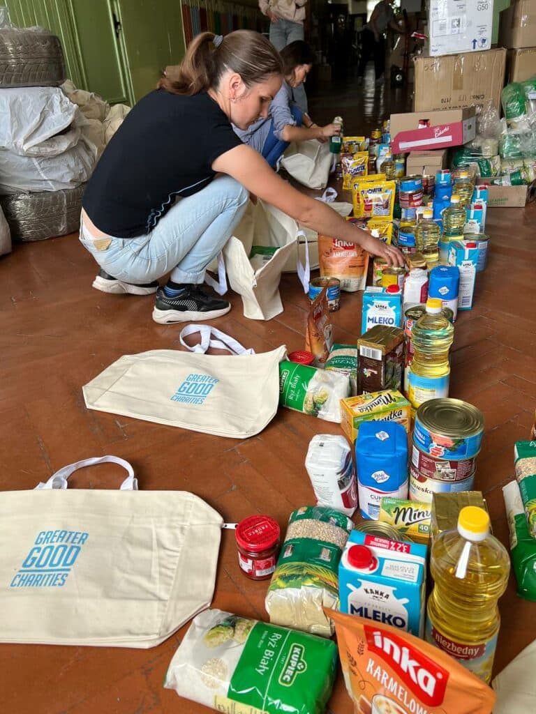 волонтери активісти підтримка єс_10