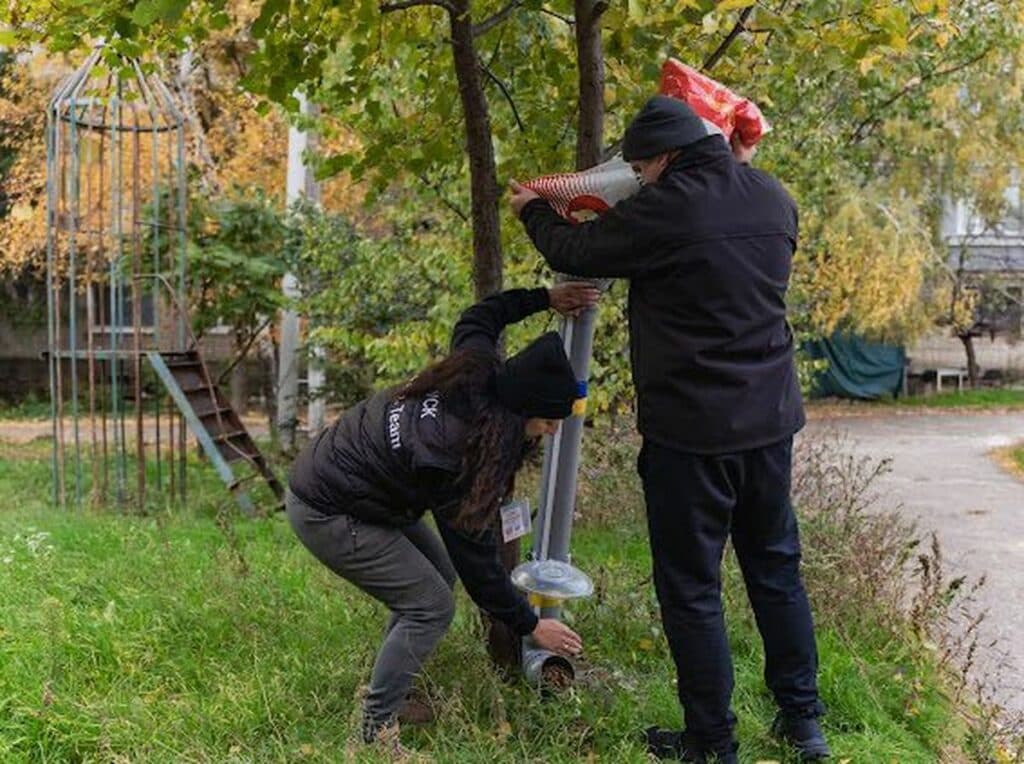 Годівнички для тварин