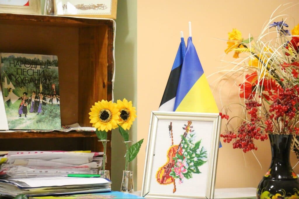 Як Естонія допомагає біженцям з України