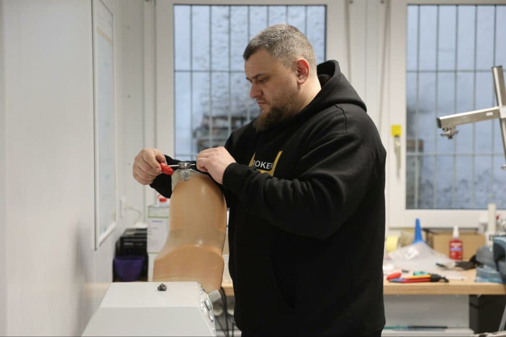 Бескровний протезування Маріуполь