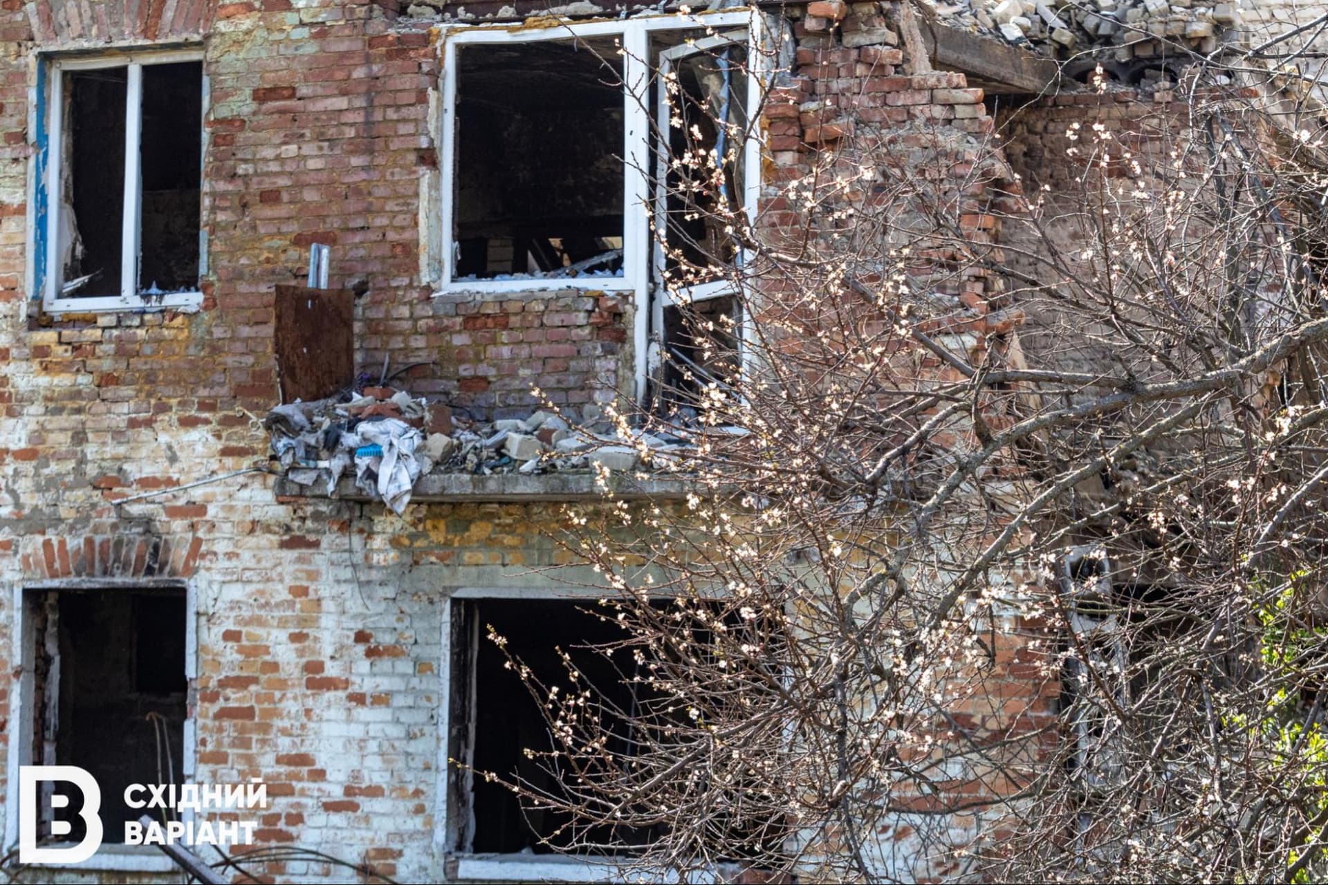 головна Святогірськ квітень 2023