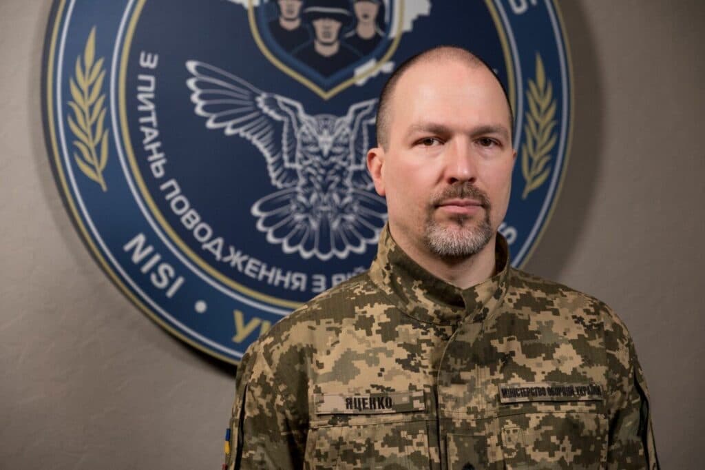 Петро Яценко