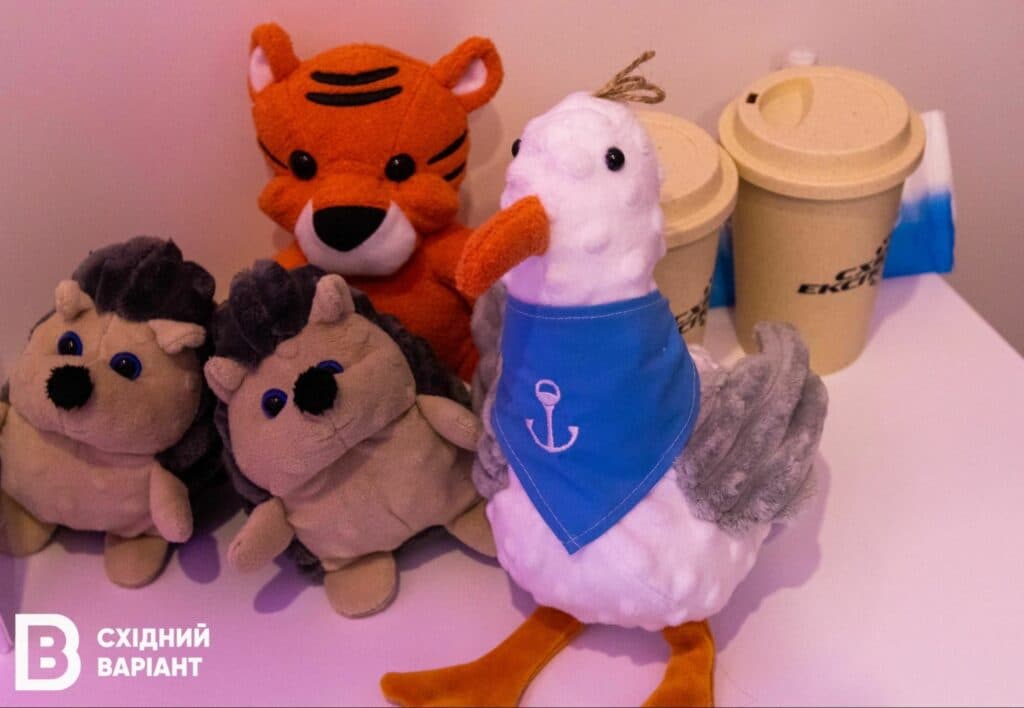 швейне виробництво з Маріуполя