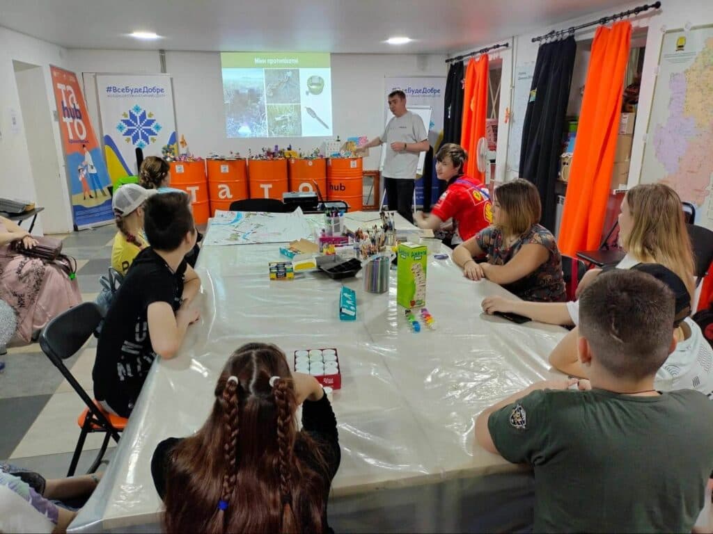 волонтер з Краматорська_04