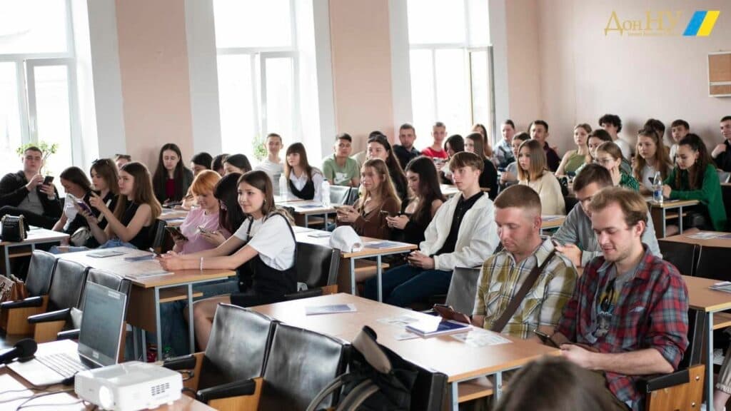 ДонНУ ім. В. Стуса