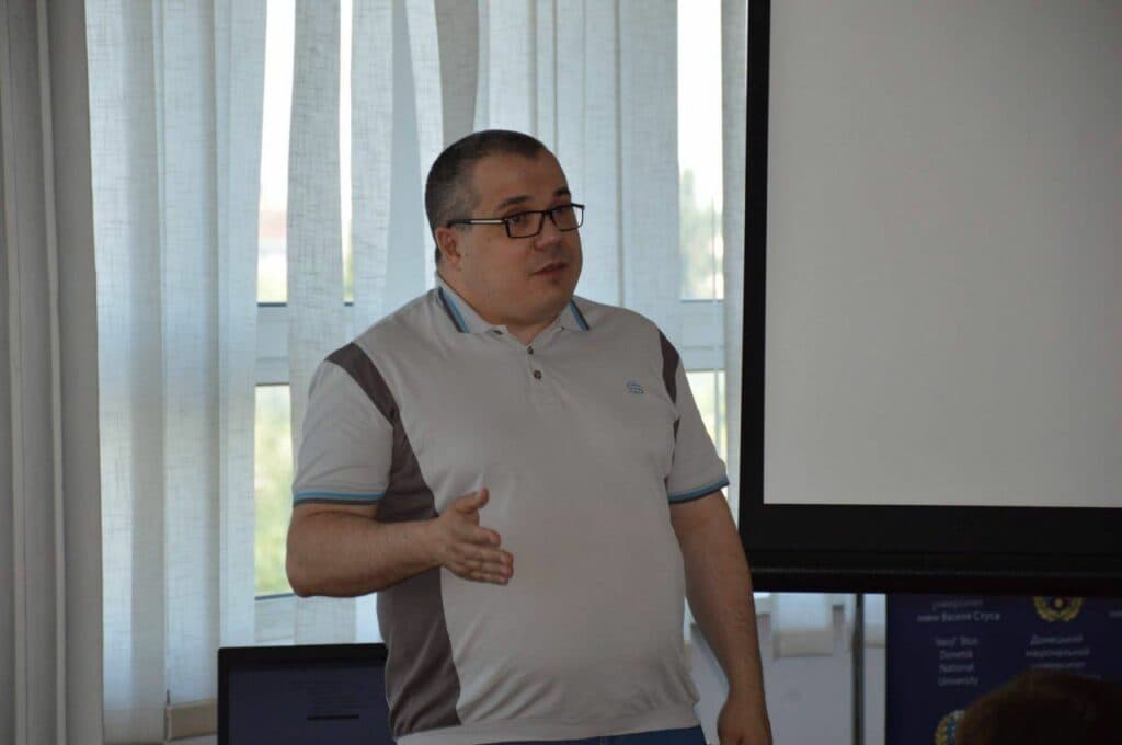 ДонНУ ім. В. Стуса_Ілля Хаджинов