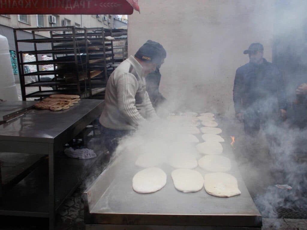 Халабуда з Маріуполя