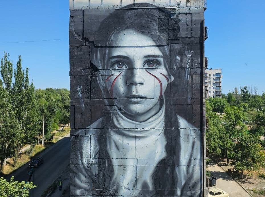 антифейк Маріуполь мурал