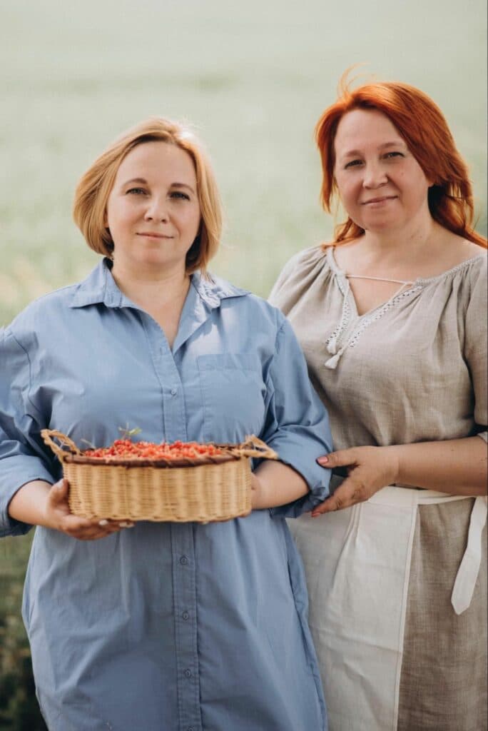 сестри з Донецька